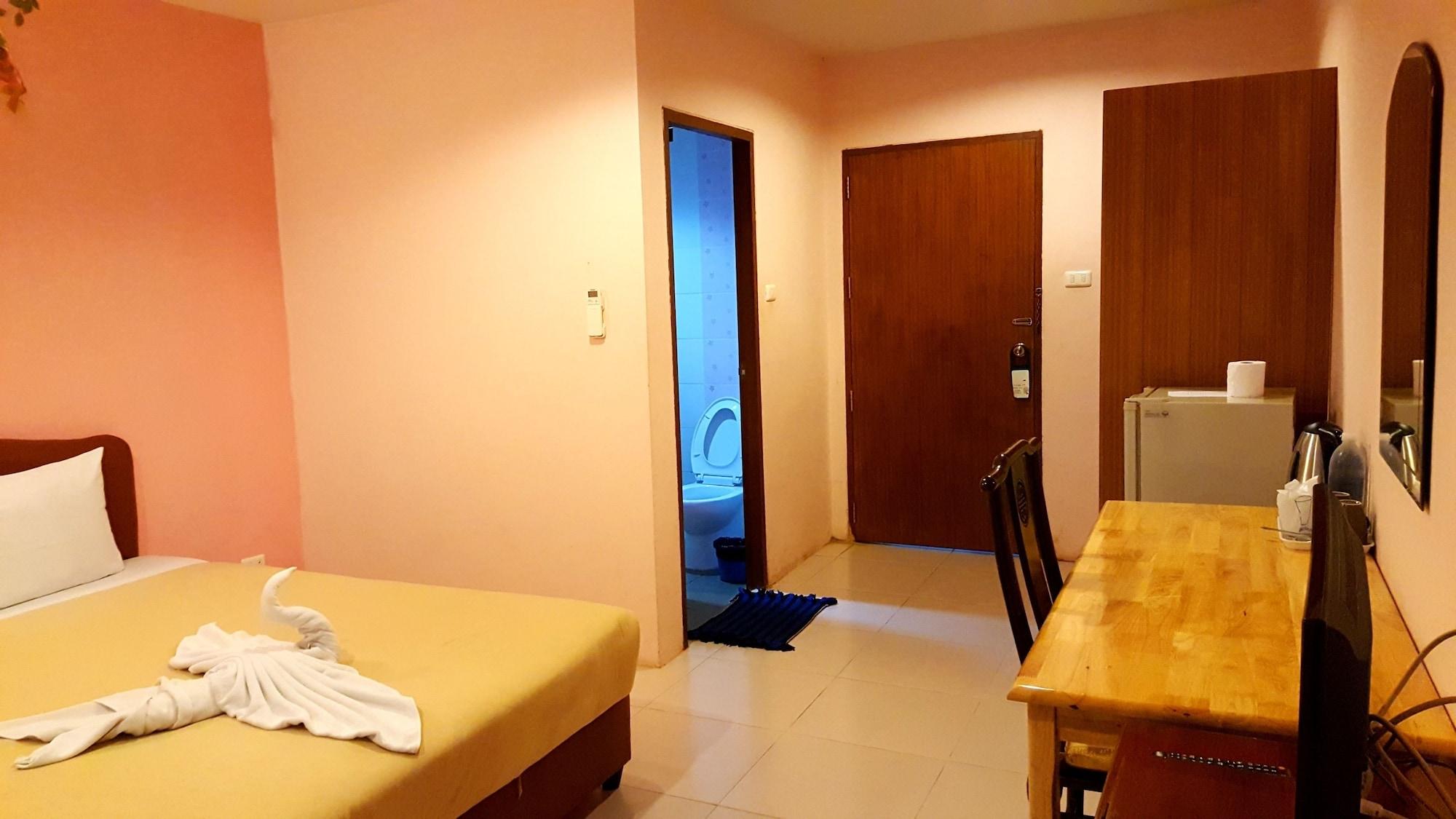 Baan Suan Sook Resort Csaveng-part Kültér fotó