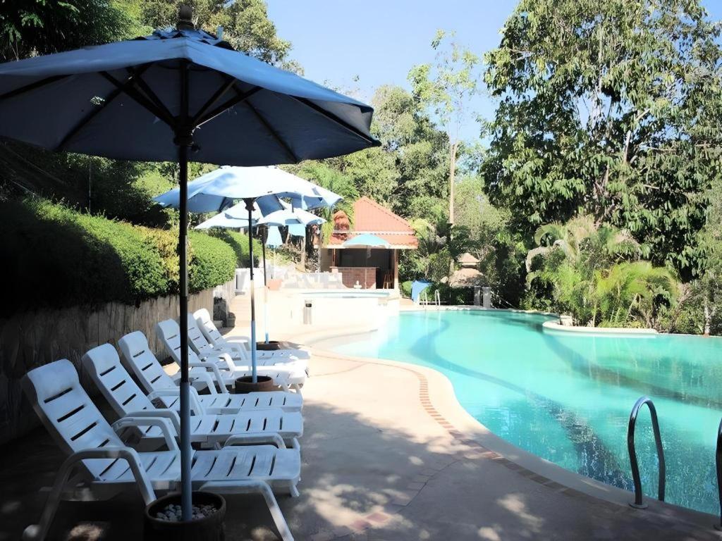Baan Suan Sook Resort Csaveng-part Kültér fotó