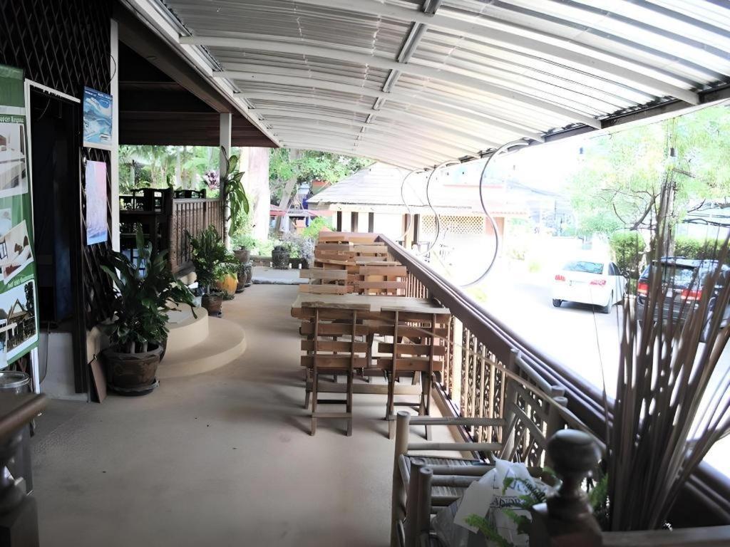 Baan Suan Sook Resort Csaveng-part Kültér fotó