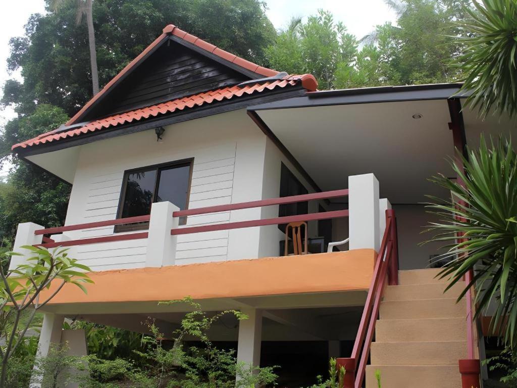 Baan Suan Sook Resort Csaveng-part Kültér fotó