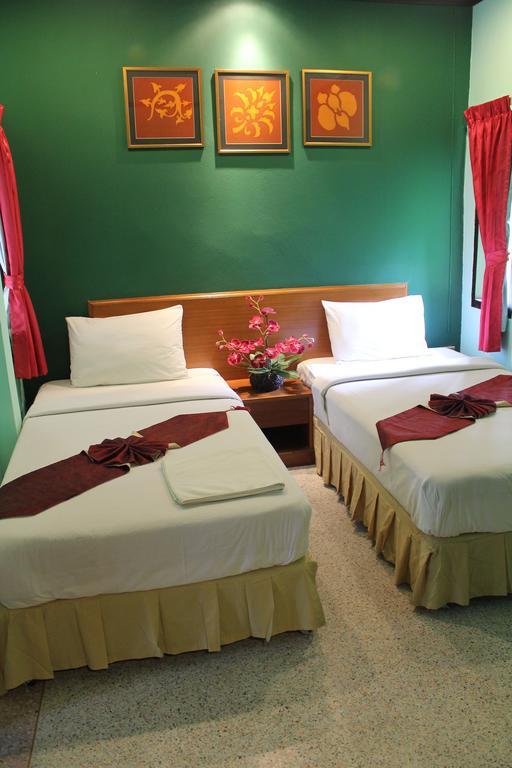 Baan Suan Sook Resort Csaveng-part Kültér fotó
